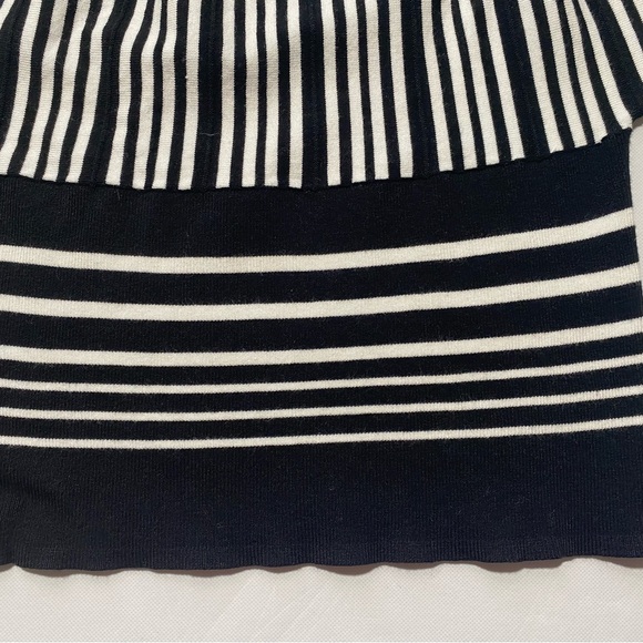 GOOD- Size S Womens 7th Avenue NY 3/4 Sleeve Sweater Rayon Nylon Bld Black White - Picture 2 of 8